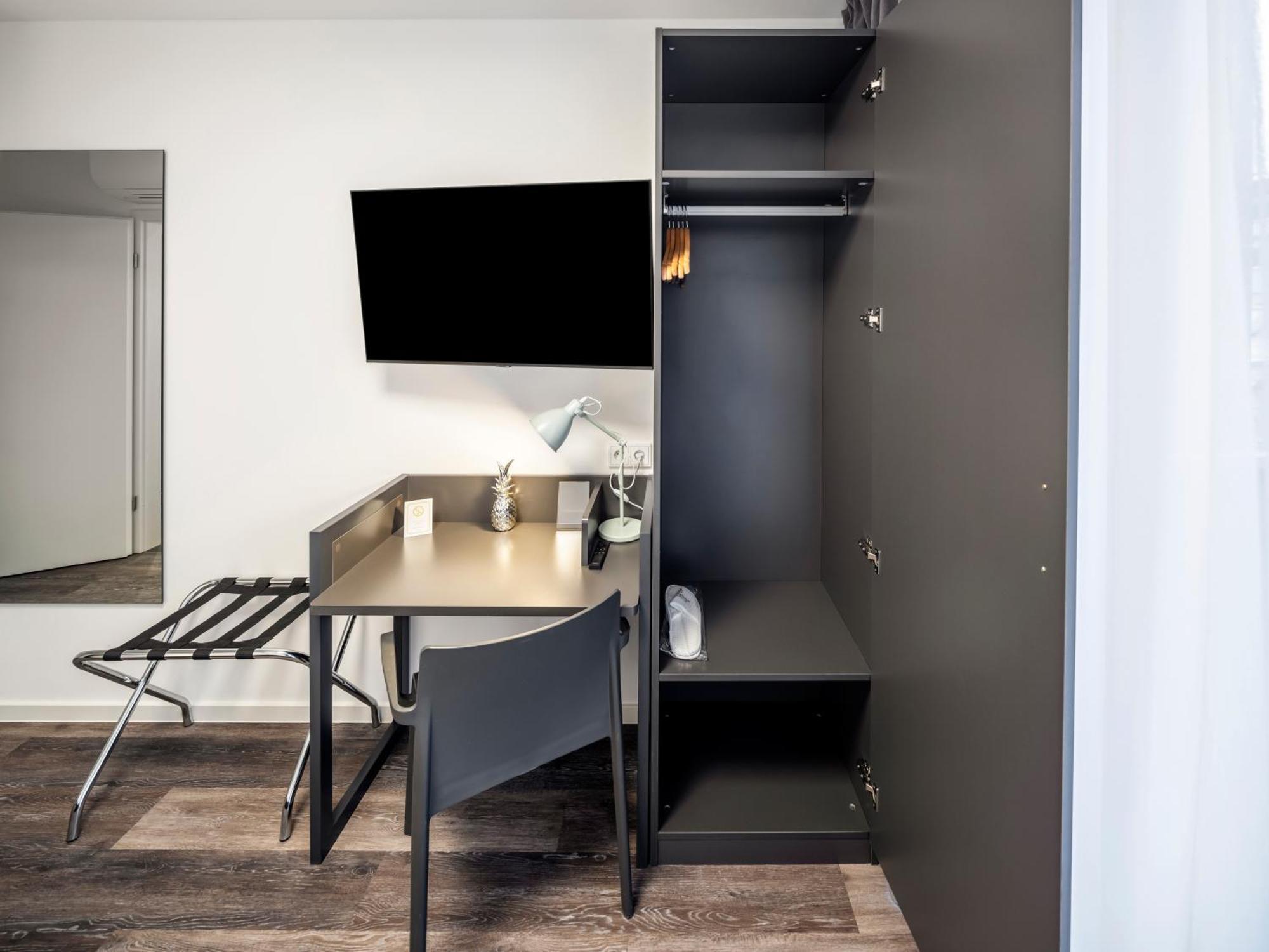 Mood Contemporary Living Aparthotel Mannheim Bagian luar foto